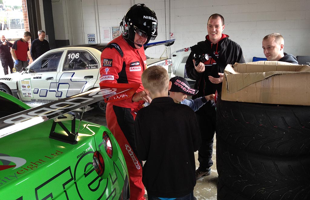 The Team Milltek GTR young fan club The Team Milltek GTR young fan club